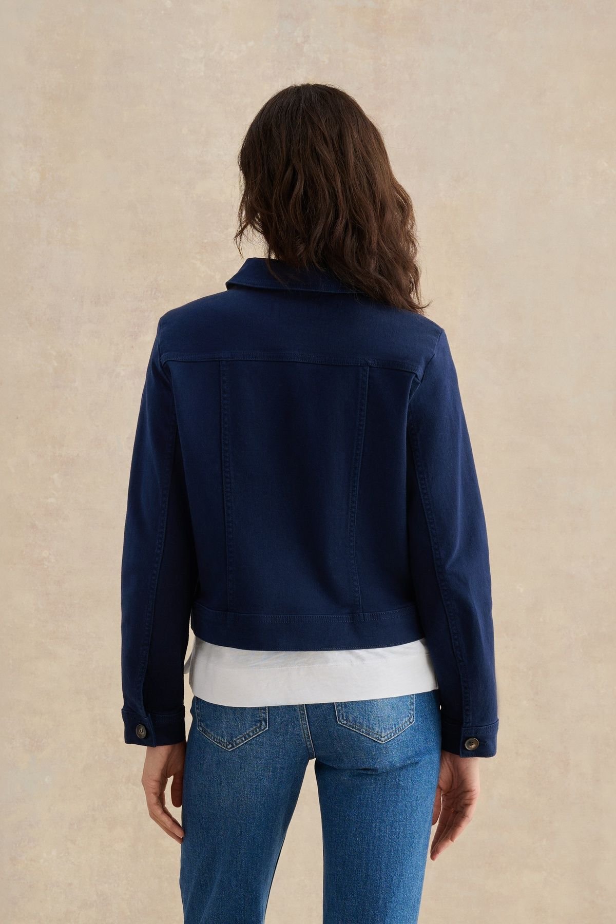 Hobbs London Hobbs London Women's Selborne Boxy Cropped Denim Jacket in Dark Navy - 4