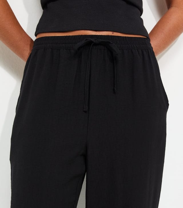 New Look Women's Petite Black Cropped Straight Leg Trousers New Look - 2