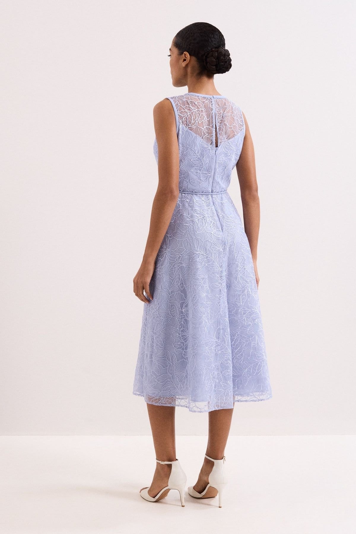 Phase Eight Phase Eight Women's Sakura Floral Embroidered Lace Dress in Pale Blue - 4