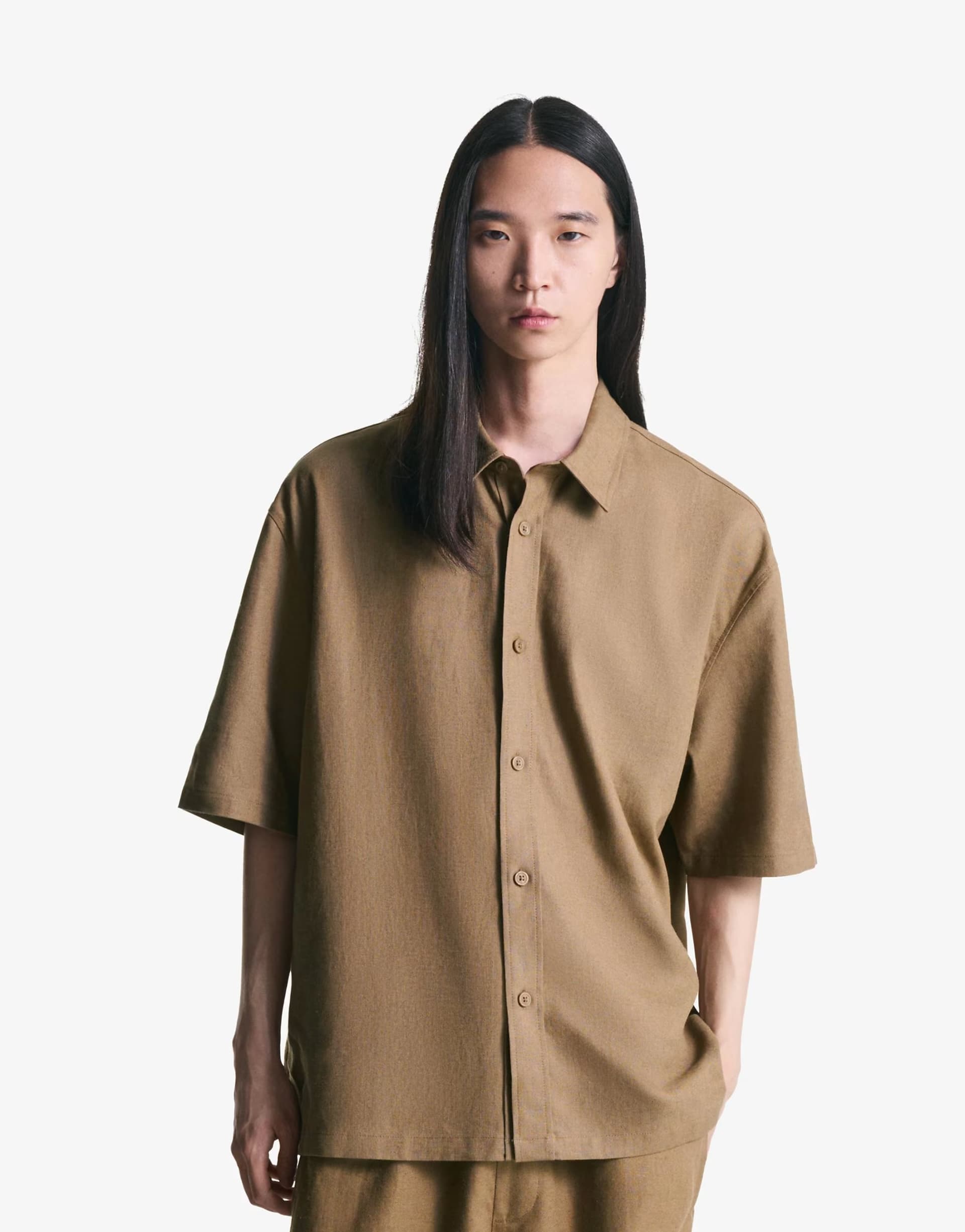 ASOS Bershka Short sleeve linen rich shirt in camel - CAMEL