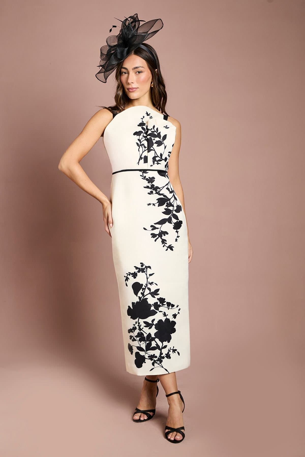 Coast Coast Women's Printed Floral Pencil Midi Dress in Mono