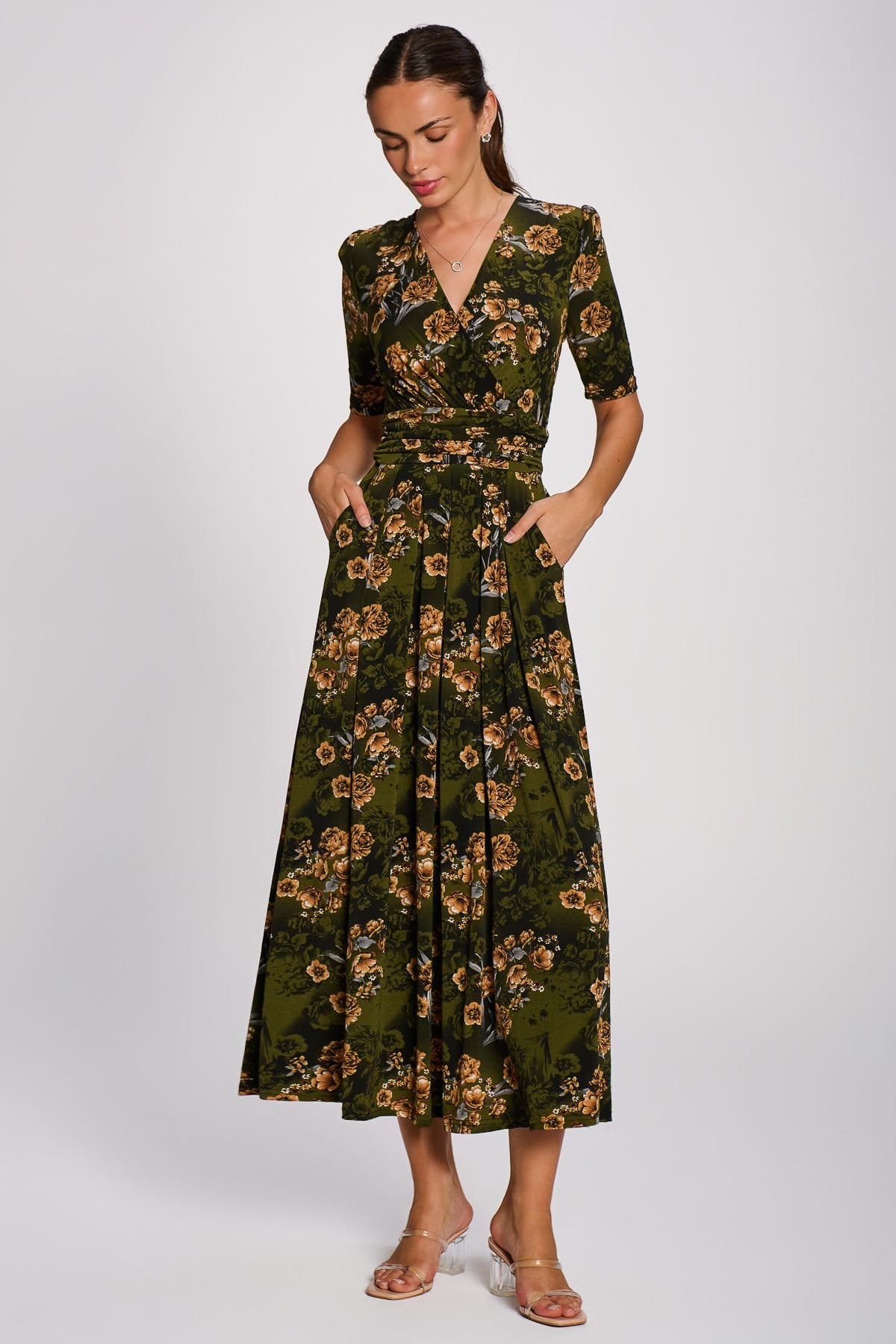 Jolie Moi Jolie Moi Women's Printed Jersey Maxi Dress in Bottle Green - 4