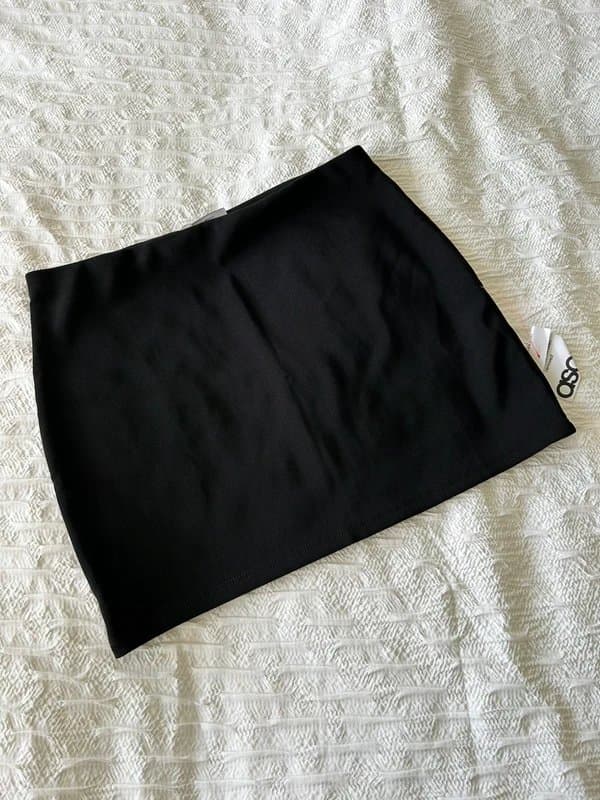 ASOS ASOS Ribbed pull on mini Skirt in Black UK12-14