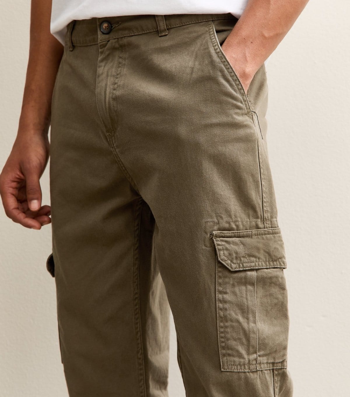 New Look Men's Dark Khaki Slim Tapered Cargo Trousers New Look - 4