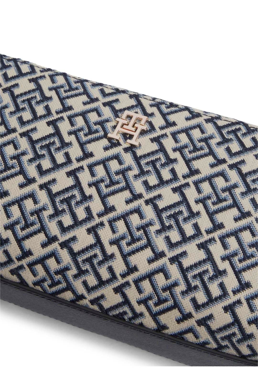 Tommy Hilfiger Tommy Hilfiger Women's Grace Camera Bag Jacquard Navy in Blue - 4