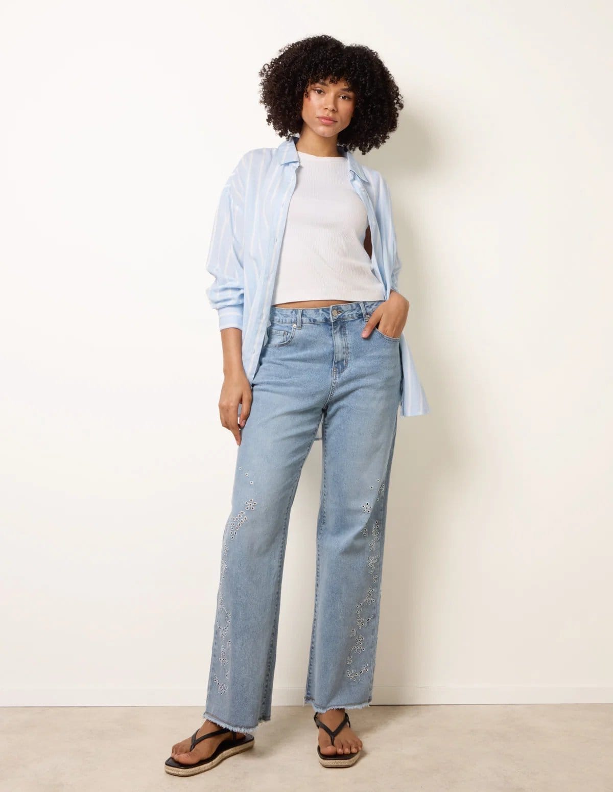 Blue Vanilla Broidery Side Detail Jeans - 4