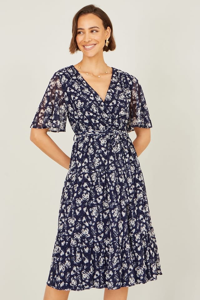 Yumi Yumi Women's Navy Floral Mesh Wrap Dress - 2