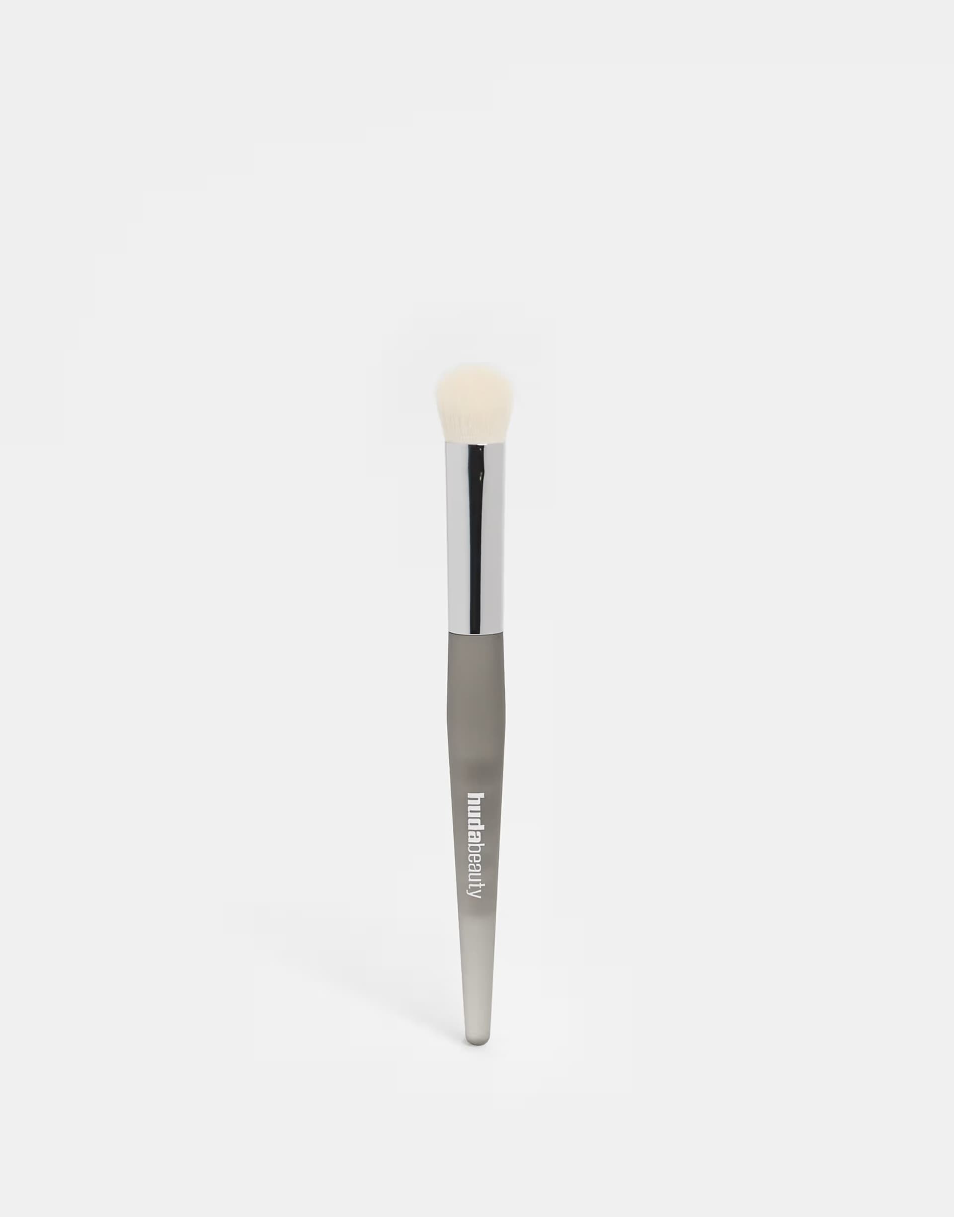 ASOS Huda Beauty Undereye Buff Brush