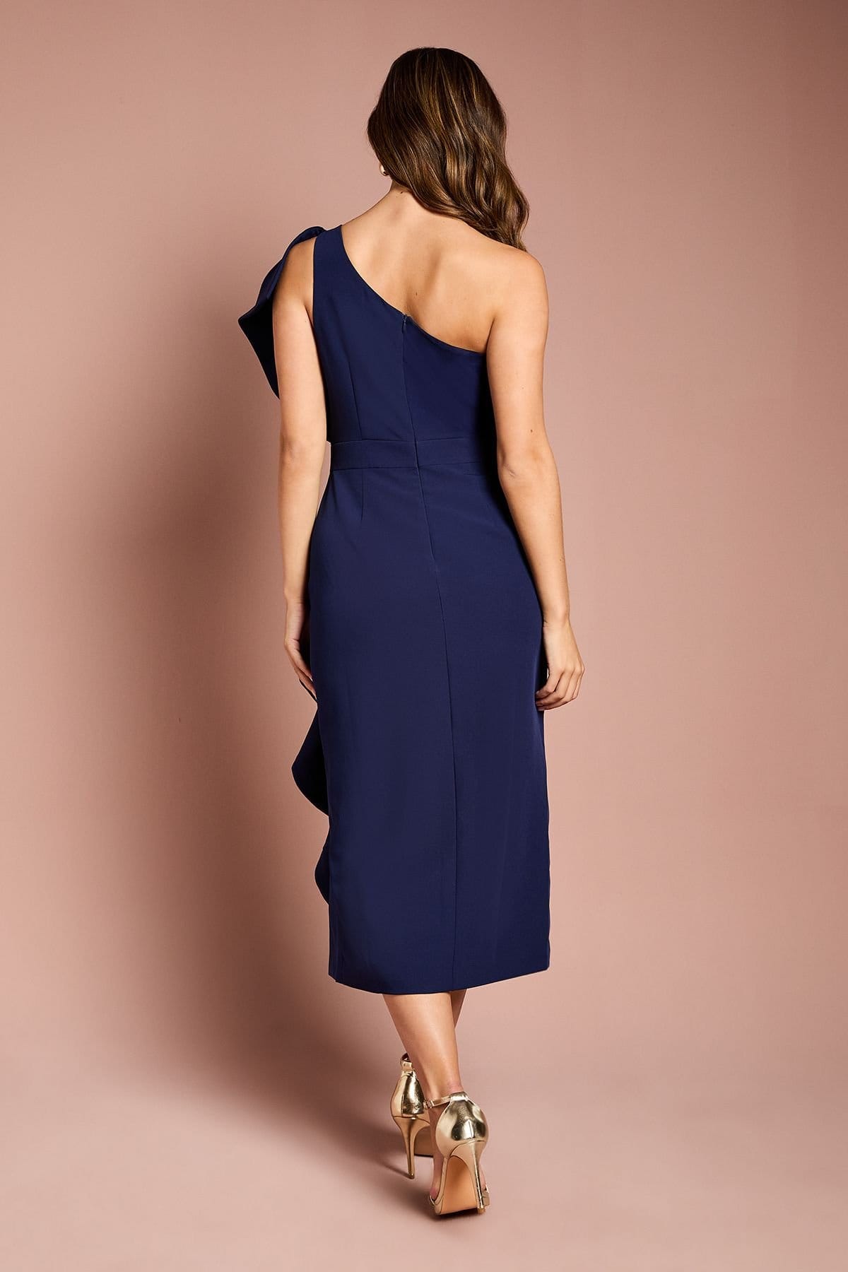 Coast Coast Women's One Shoulder Ruffle Crepe Pencil Midi Dress in Navy - 4