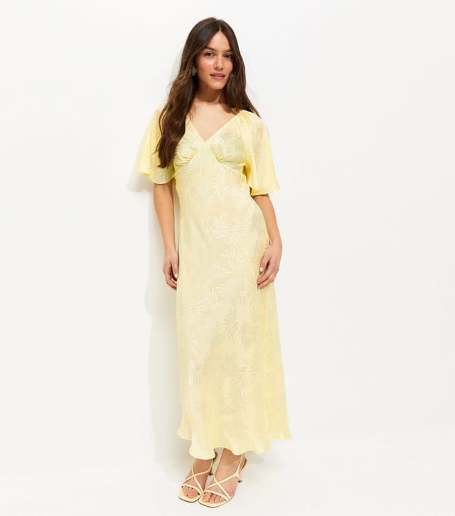 New Look Women's Petite Light Yellow Palm Jacquard Flutter Sleeve Midi Dress New Look - 3