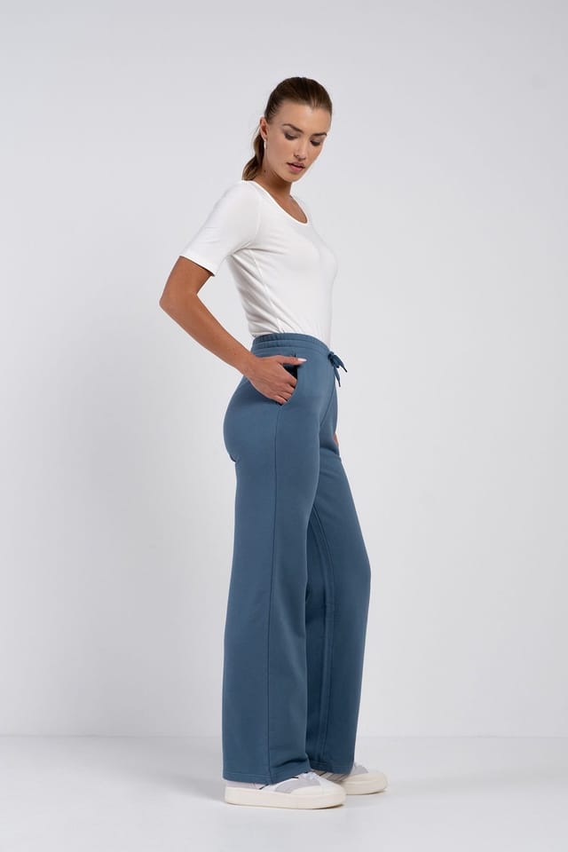 Kettlewell Kettlewell Women's Blake Jogger in Duck Egg Blue - 3