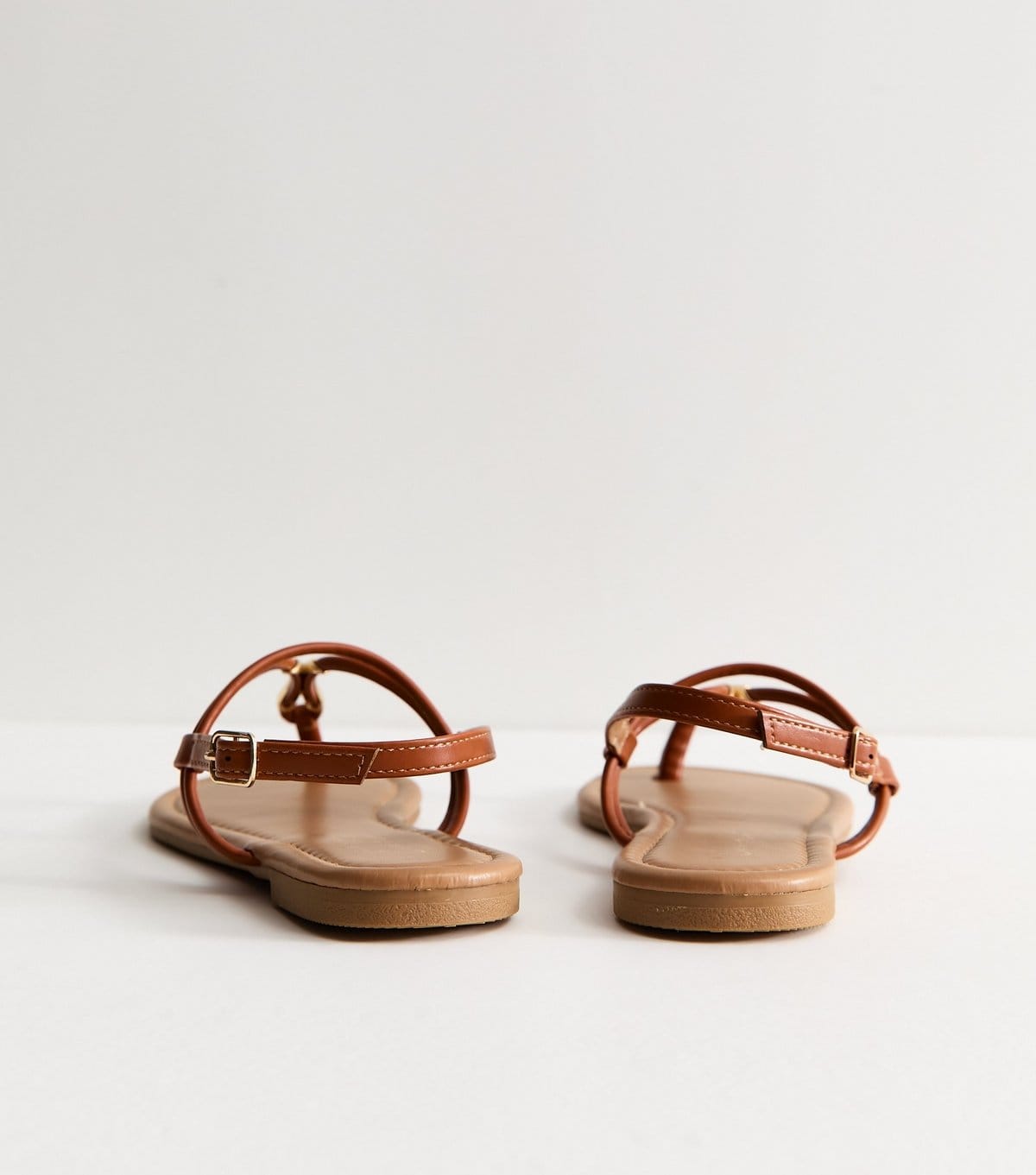 New Look Women's Tan Faux Leather Hardware Detail Toe Post Sandals Vegan New Look - 4