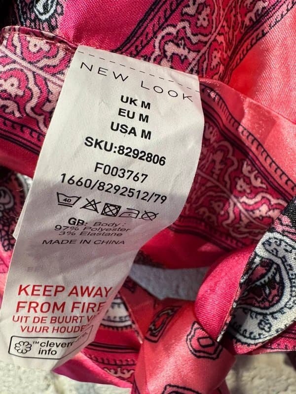 New Look Women’s new look size medium pink paisley print tie back bandana tube crop