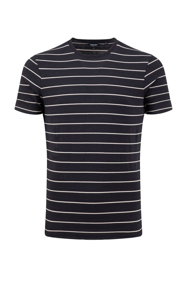 Weird Fish Weird Fish Men's Grayson Textured Stripe T-Shirt in Midnight - 2