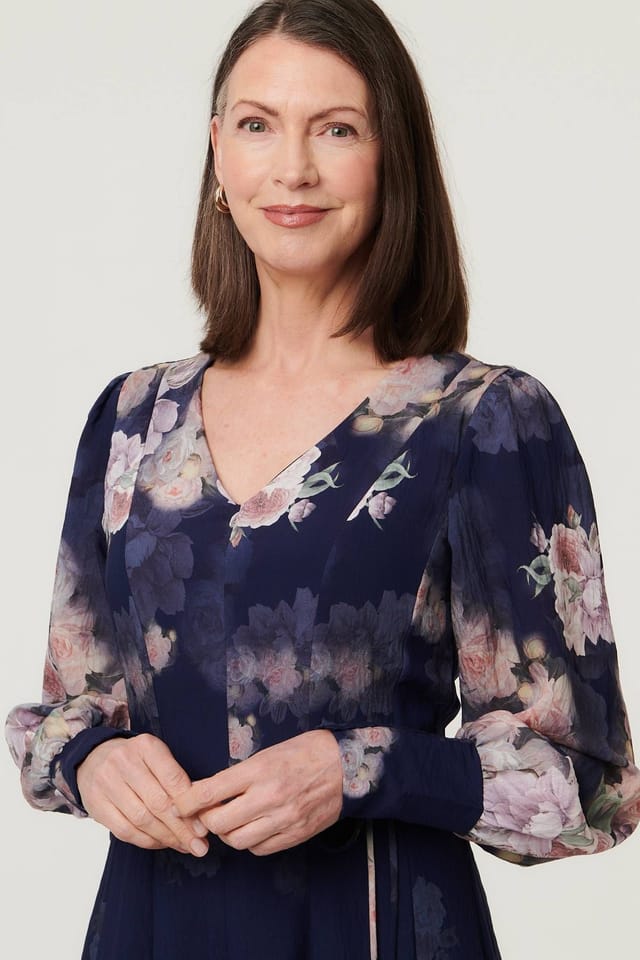 Izabel London Izabel London Women's Floral Long Balloon Sleeve Midi Dress in Navy - 2