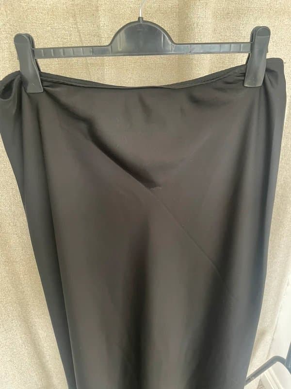 ASOS Design ASOS Design satin skirt