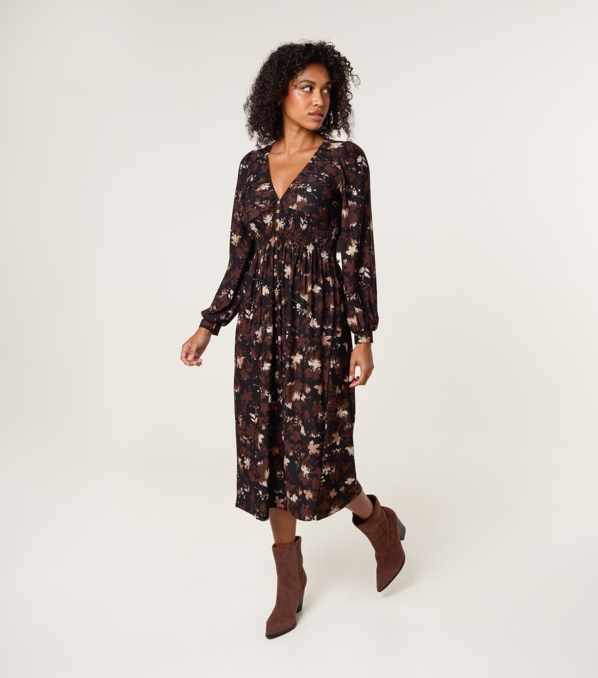 Blue Vanilla Women's Brown Leaf Print Midi Dress Blue Vanilla New Look