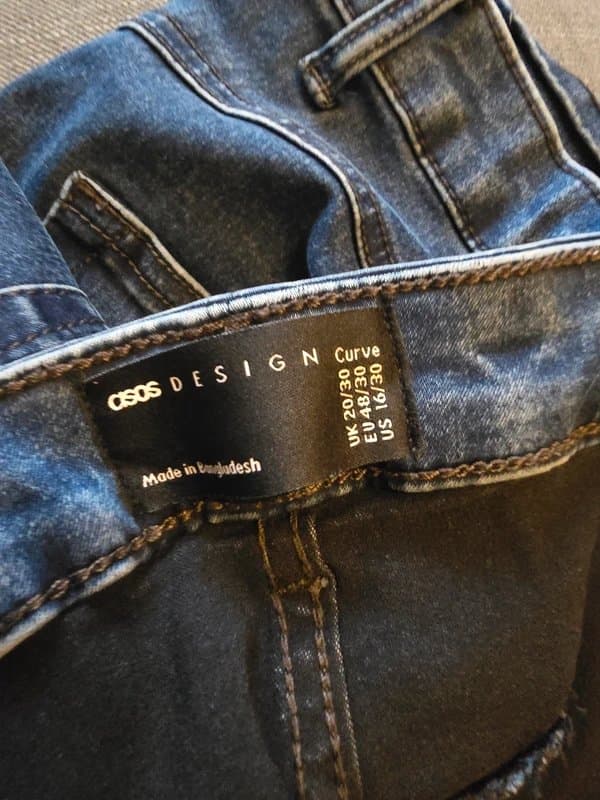ASOS ASOS blue denim flared jeans size 22 30 leg