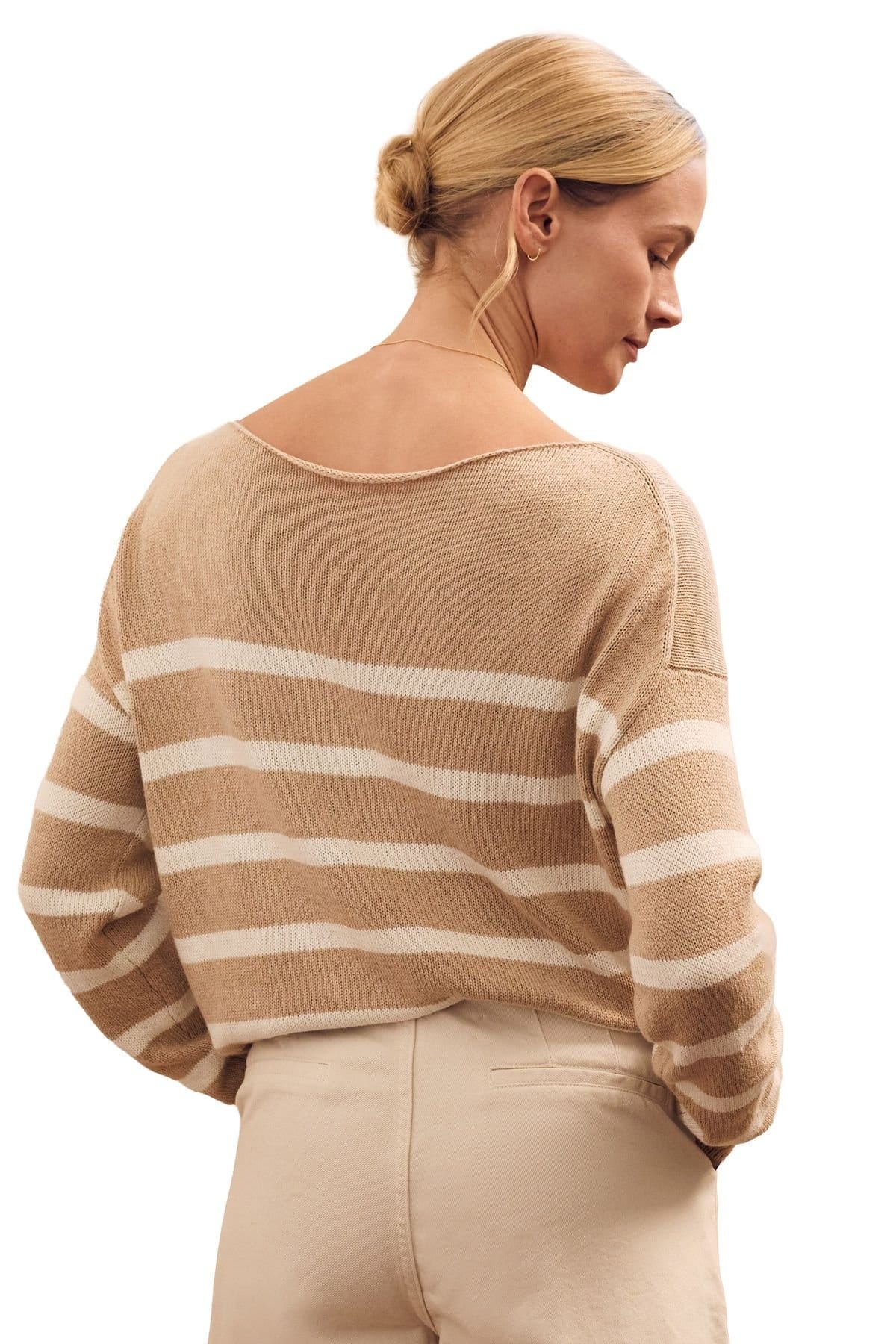 Celtic & Co Celtic & Co Women's Gauzy Boat Neck Sweater in Light Beige - 4