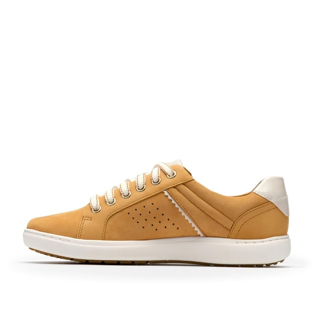 Clarks Clarks Women's Nalle Zen Yellow Nubuck Trainers - 2