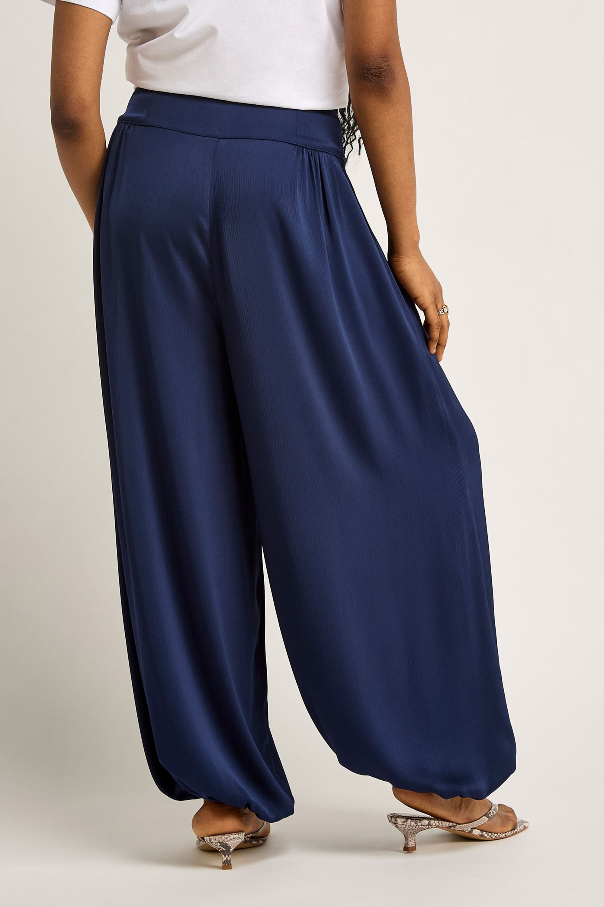 GWD by GEORGE W. DAVIES GWD by GEORGE W. DAVIES Women's GWD Tula Satin Trouser Navy - 3