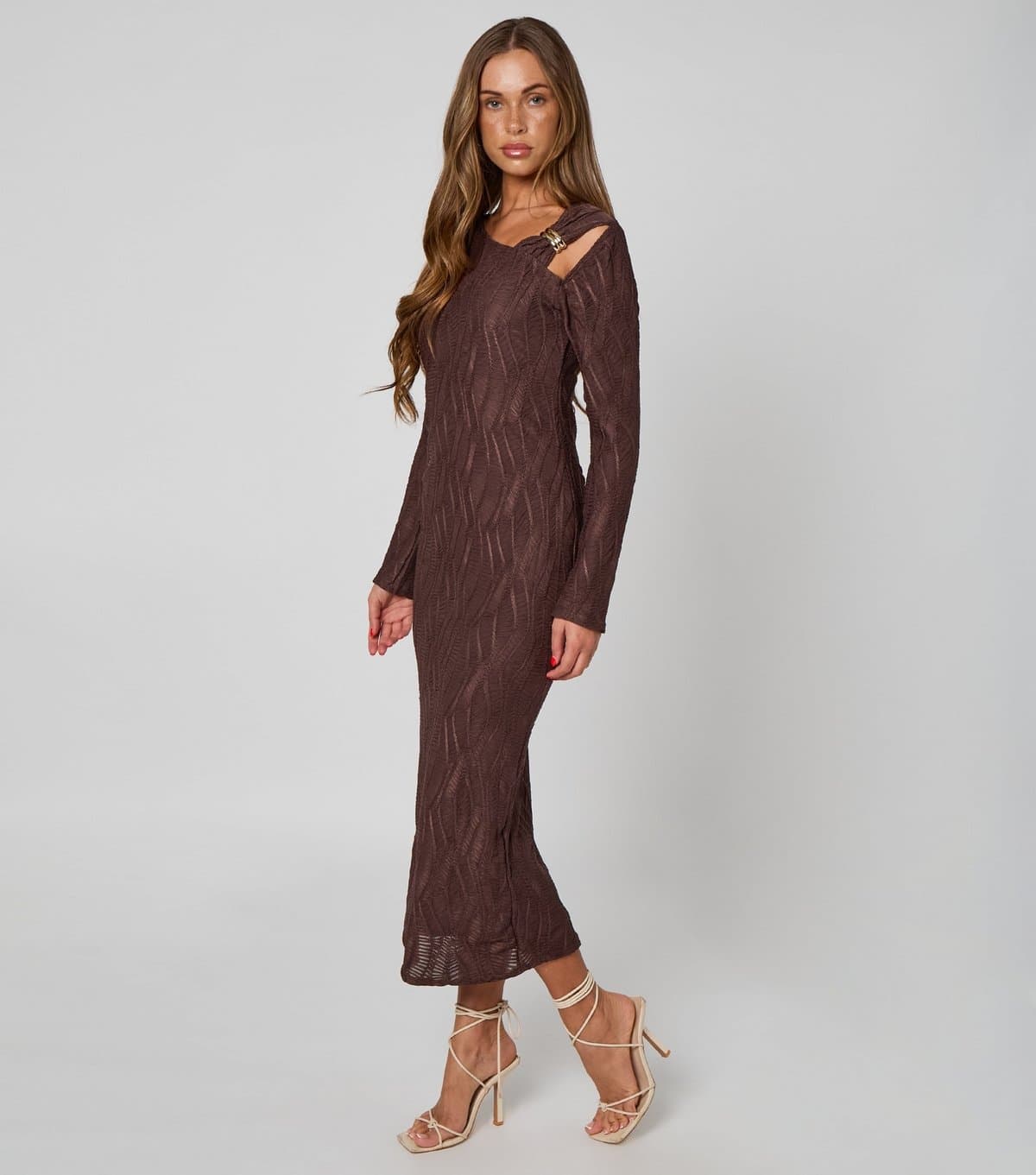Urban Bliss Women's Brown Textured Cut Out Midi Dress Urban Bliss New Look
