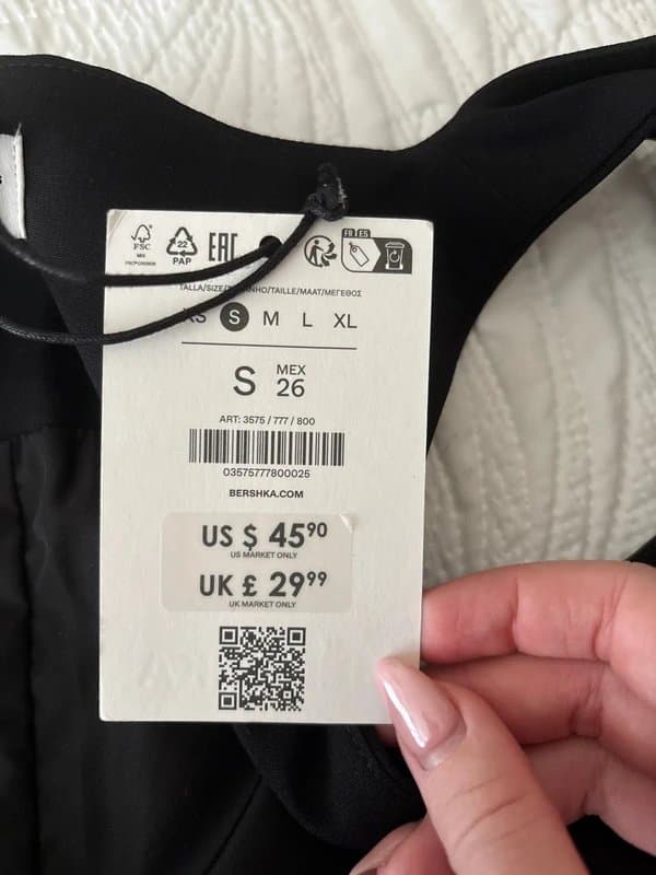 Bershka Black fitted waste coat