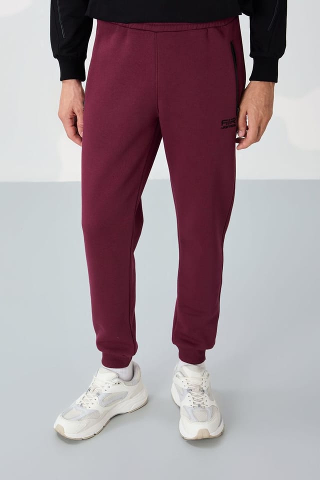 Tommy Life Tommy Life Men's Jogger Sweatpants in Burgundy - 3