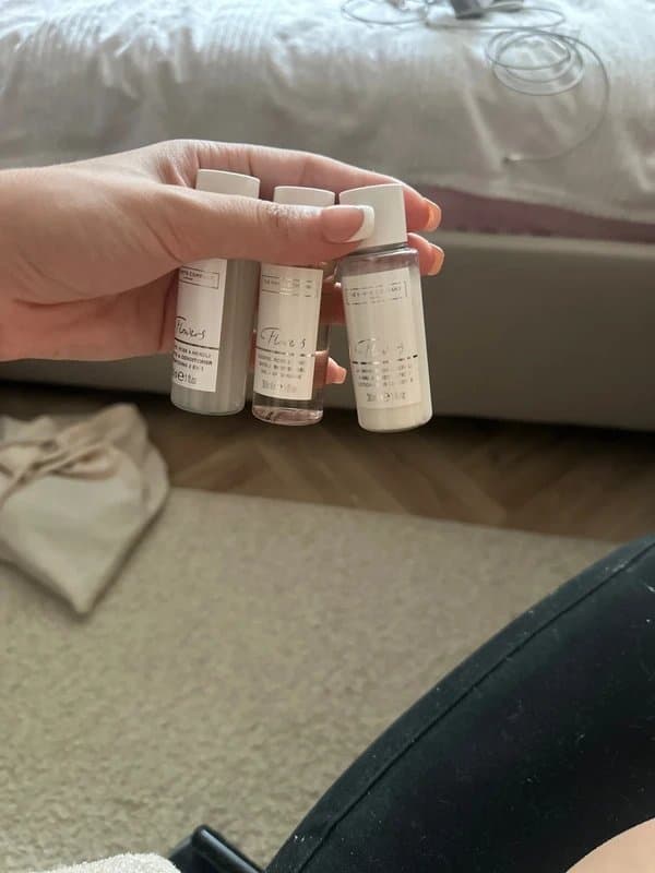 The White Company The White Company Flowers mini travel set brand new