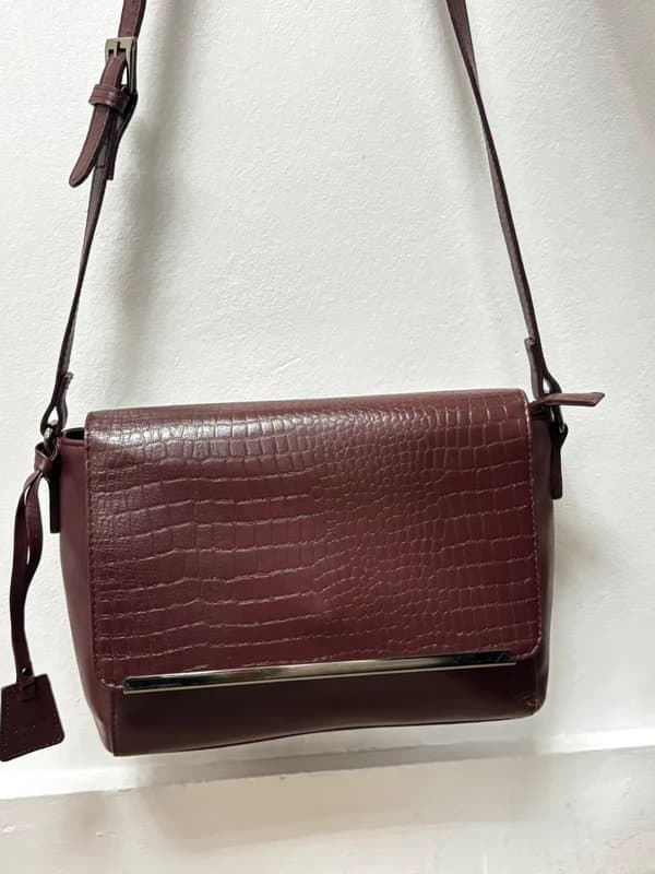 ASOS Hotter Burgundy Croc Embossed Leather Shoulder Bag / Crossbody