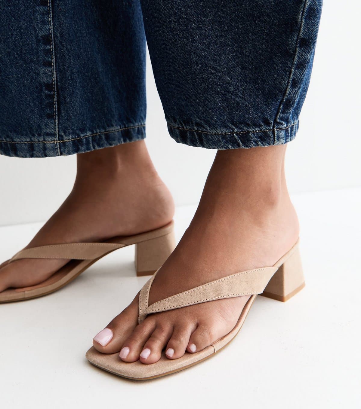 New Look Women's Light Brown Faux Suede Toe Post Block Heel Sandals Vegan New Look