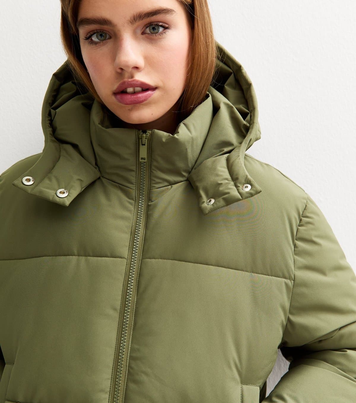 New Look Girls' Dark Khaki Cropped Puffer Jacket New Look