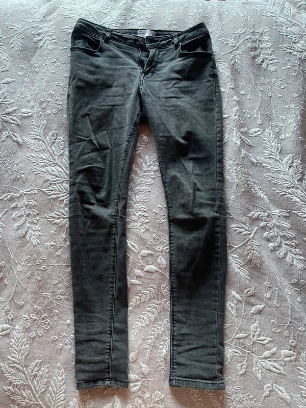 ASOS Design Charcoal Skinny Jeans 32”x32”