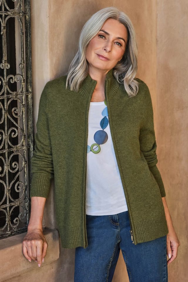 WoolOvers WoolOvers Women's 100% Wool Fitted Zip Thru Cardigan in Green - 3