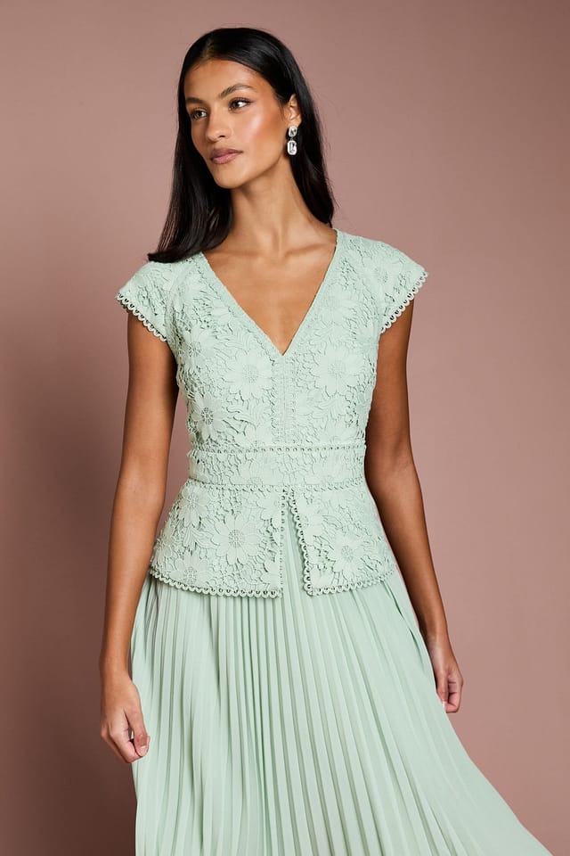 Coast Coast Women's Petite V Neck Lace Bodice Peplum Midi Dress in Sage - 2
