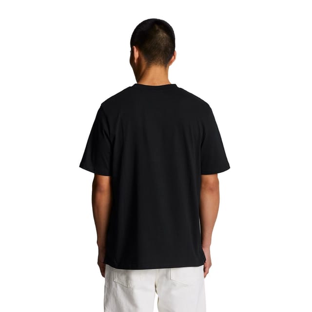 Lyle & Scott Lyle & Scott Men's Oversized T-Shirt in Black - 2