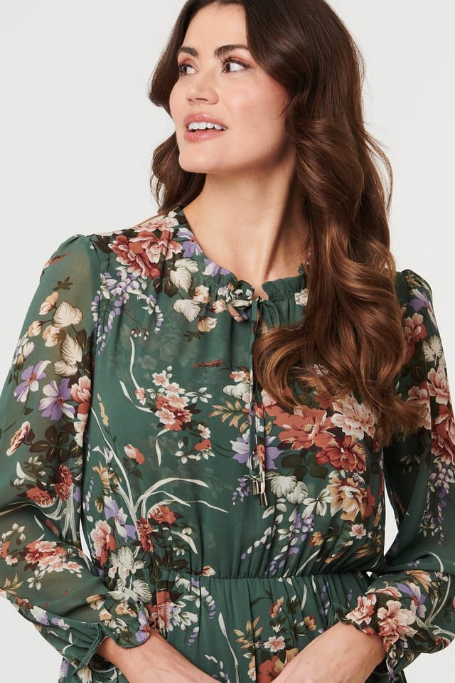 Izabel London Izabel London Women's Floral Tiered Long Sleeve Midi Dress in Green - 2
