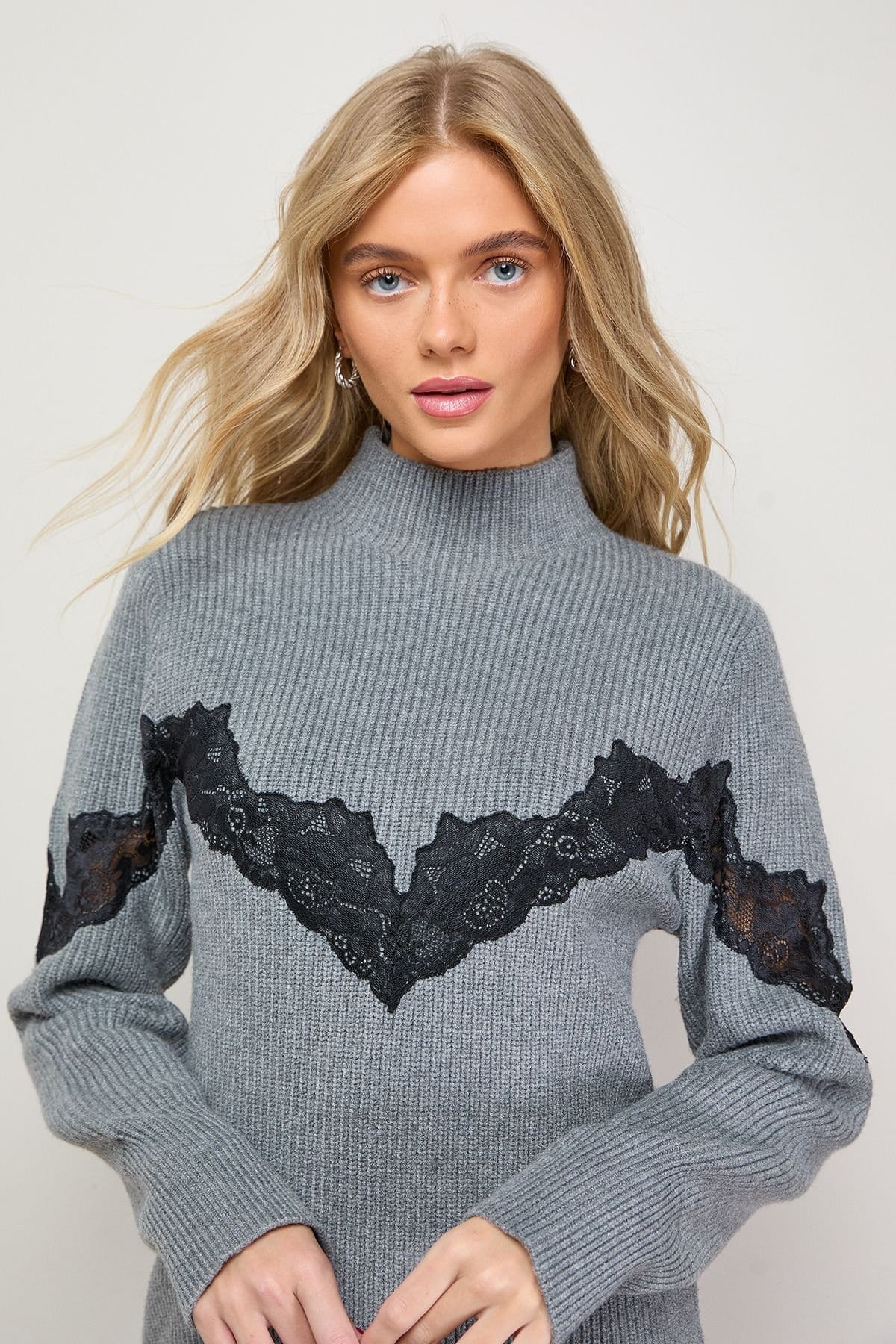 Oasis Oasis Women's Contrast Lace Stitch High Neck Knitted Mini Dress in Grey - 4