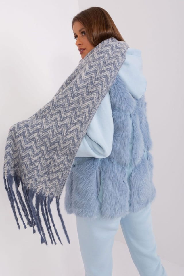 Love Lace Love Lace Women's Long Geometric Pattern Polyester Scarf with Tassels for Winter in Blue - 3