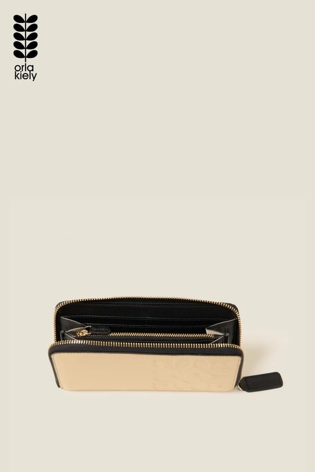 Orla Kiely Orla Kiely Women's Forget Me Not Leather Wallet - Tile Emboss Cream in Beige - 3