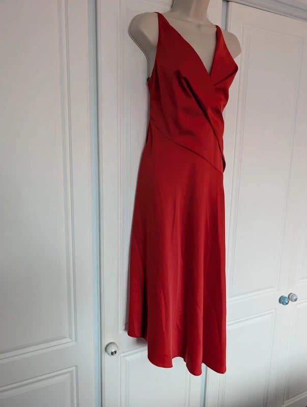 ASOS ASOS Design satin cami drape midi dress with graduated hem in red size 6