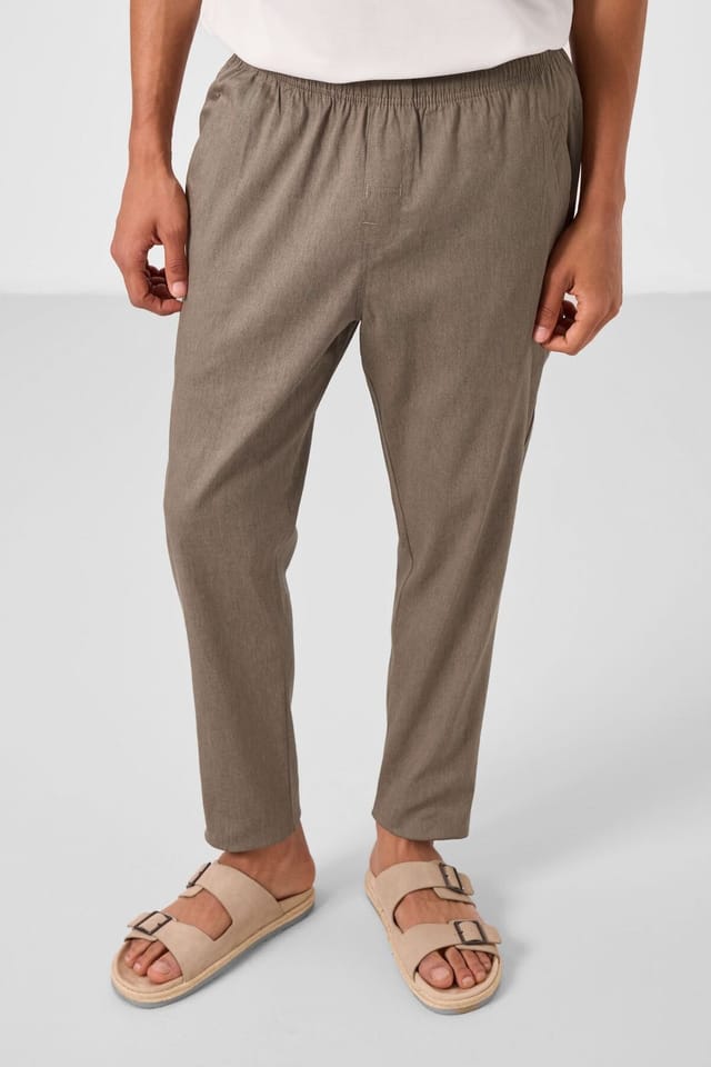Tommy Life Tommy Life Men's Straight-leg Gabardine Chino Trousers in Khaki - 2