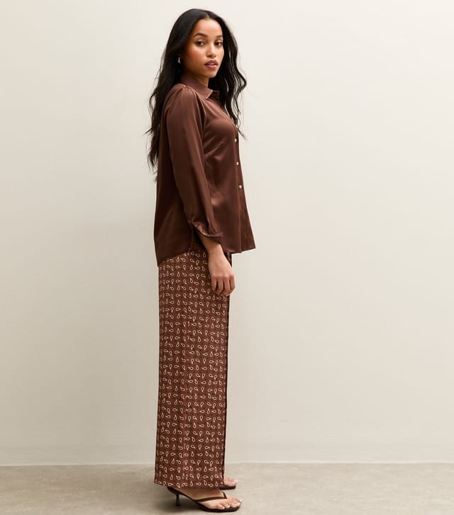 New Look Women's Petite Brown Satin Paisley Wide Leg Trousers New Look - 3