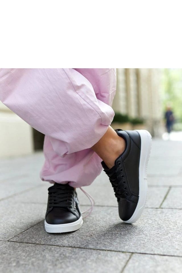 Love Lace Love Lace Women's Sport Shoes Brecht Black Low Cut Rubber Sole - 3