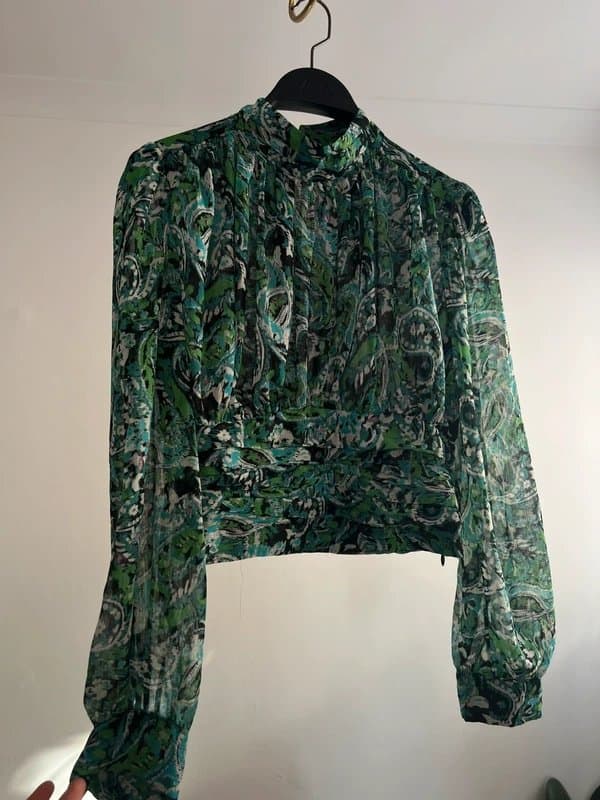 Zara Zara cropped blouse size s