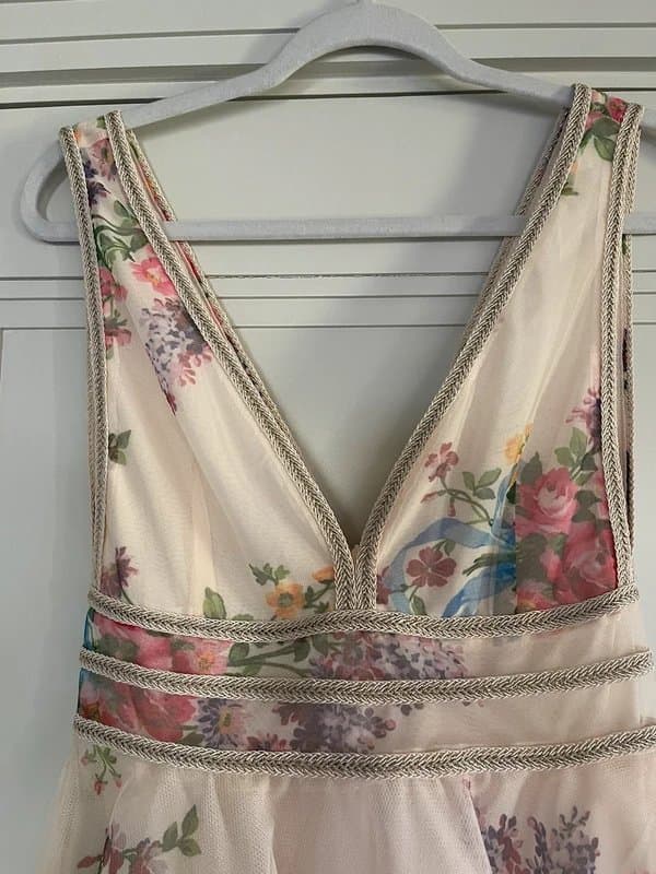 Boutique London Brand New Floral Tulle Dress - Size 8