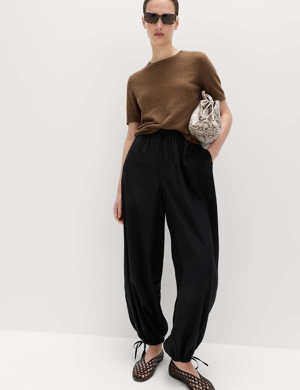 Marks & Spencer M&S Balloon Trousers in Black