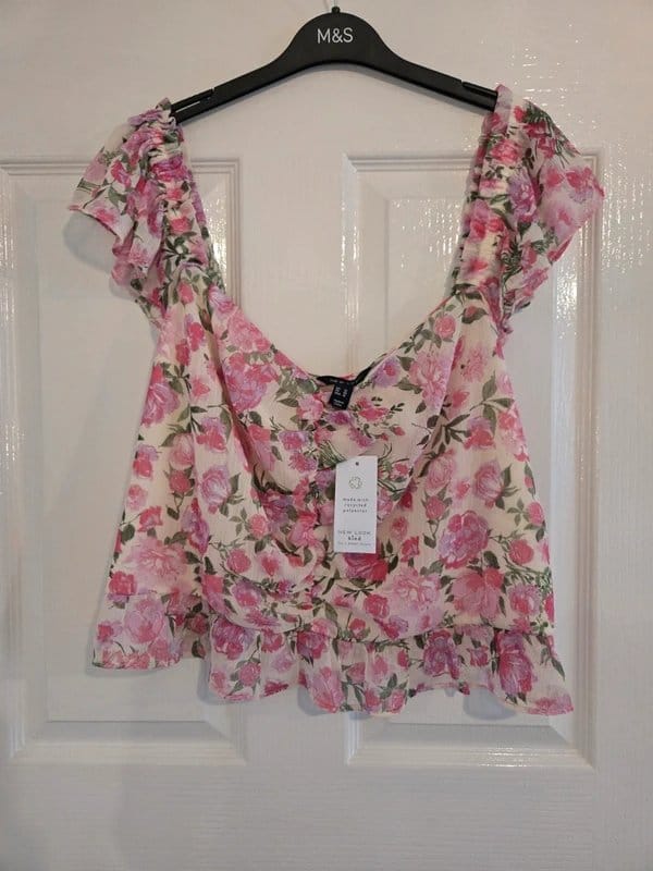 New Look Newlook Rose ruffle chiffon top. - 1