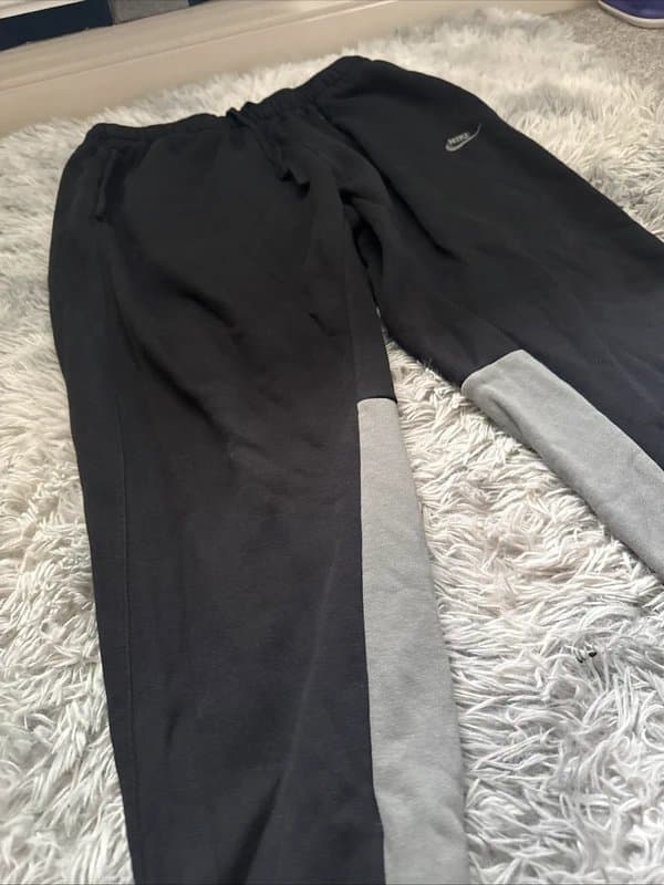 Nike Men’s Nike Size XL Black/Grey Tracksuit Bottoms
