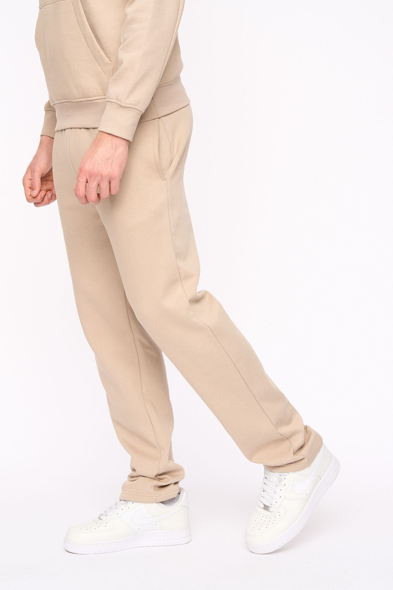 Duck and Cover Duck and Cover Men's Rayland Comfortable Straight-Leg Fleece Joggers in Stone - 3